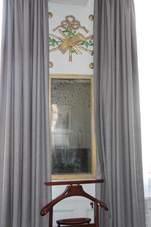 Les Capucines Bed & Breakfast แอบบ์วิลล์ ภายนอก รูปภาพ
